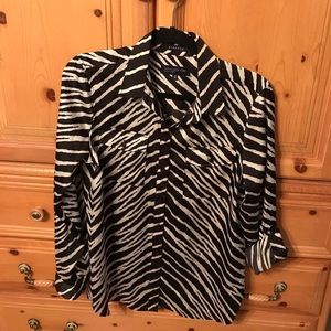 12/ 3 x $24- Jones New York signature size medium